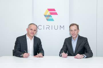 Jeremy Bowen, Cirium CEO, and Don Thoma, Aireon CEO sign a new agreement to bring together Aireon's global flight tracking data with Cirium's complete database of fleet, flight status, and airline schedules. 